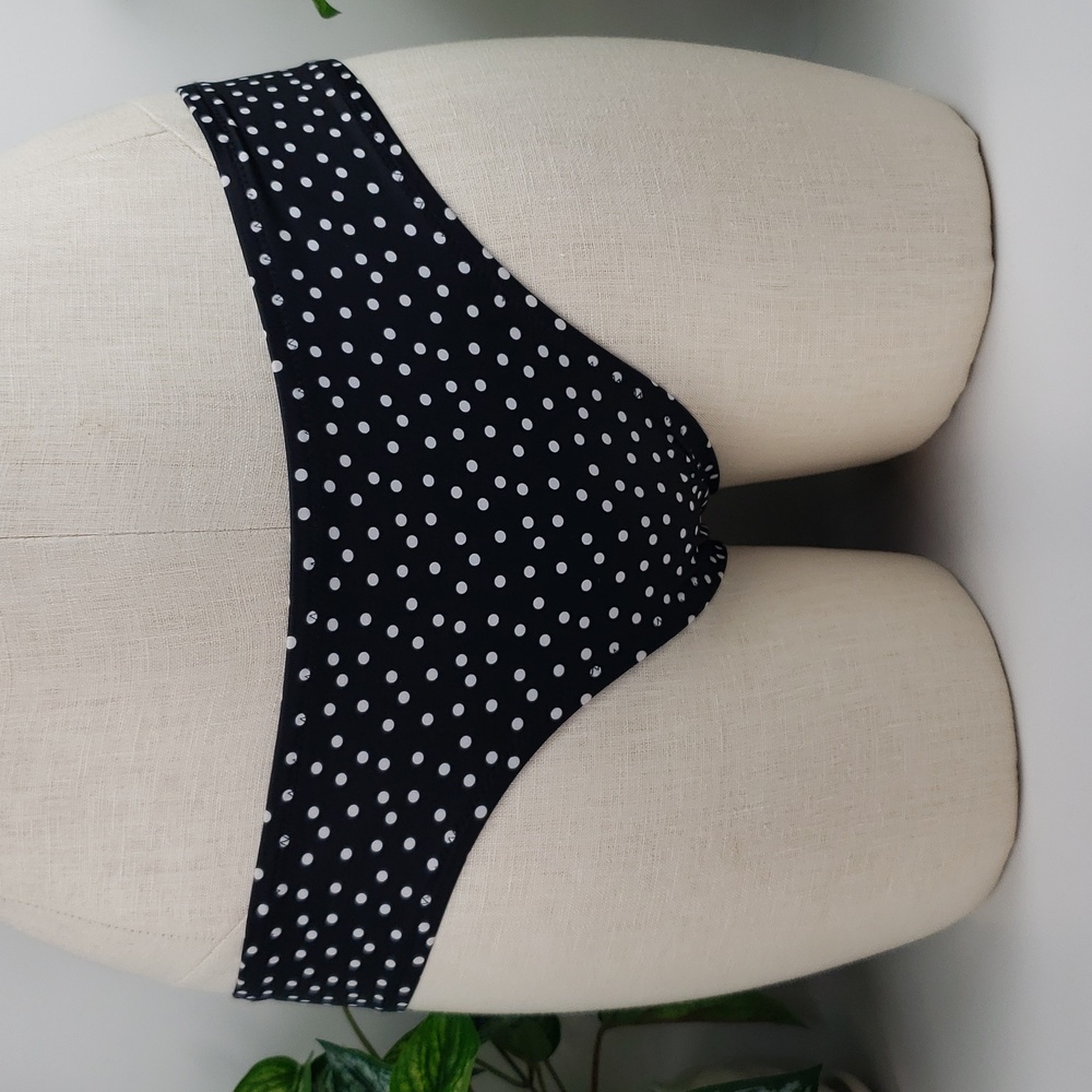 Victoria's Secret Bikini Bottoms sz Large & Xlarge